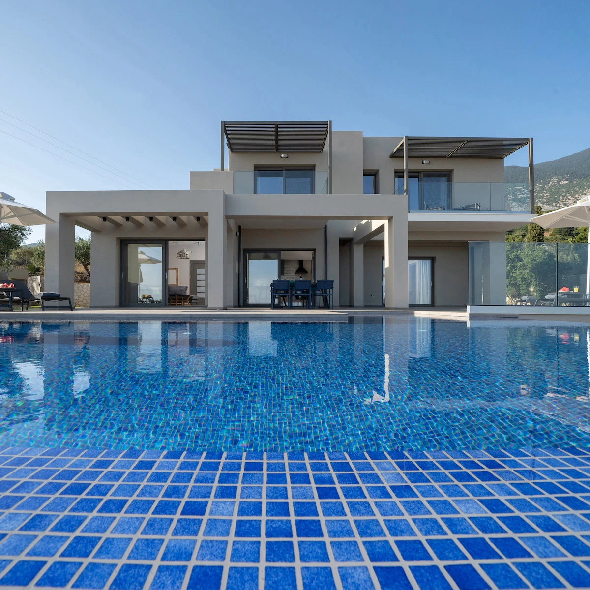 villa shades of blue